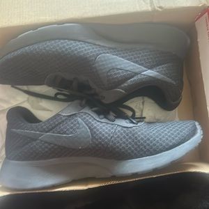 Women’s Nike Tanjun